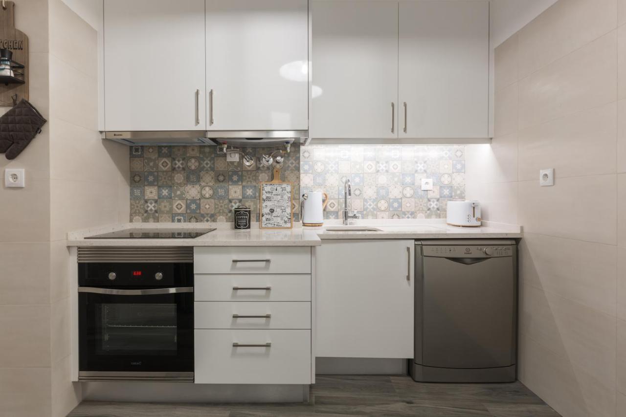 Magnificent Flat With Spectacular Views In Graca Apartment Lisbon Luaran gambar